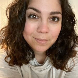 Meet your Posher, Maytè